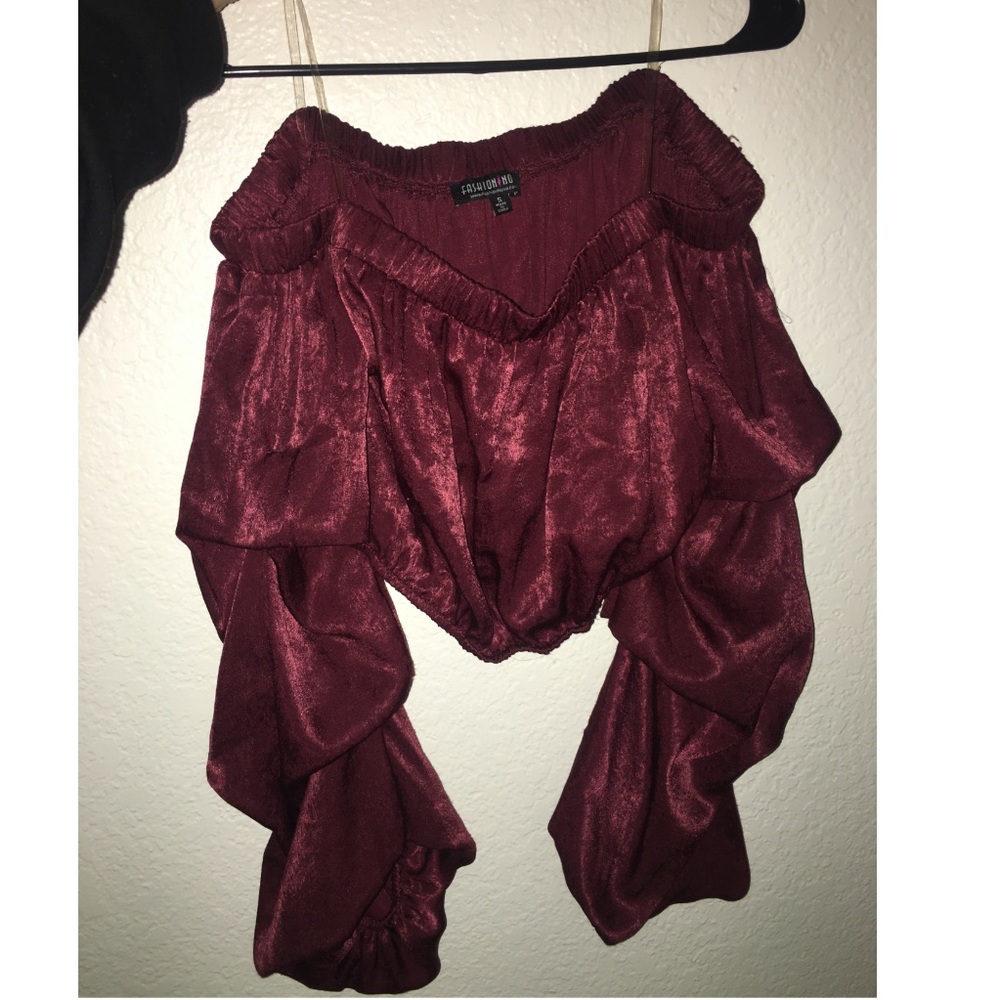 Wine ruffle crop top